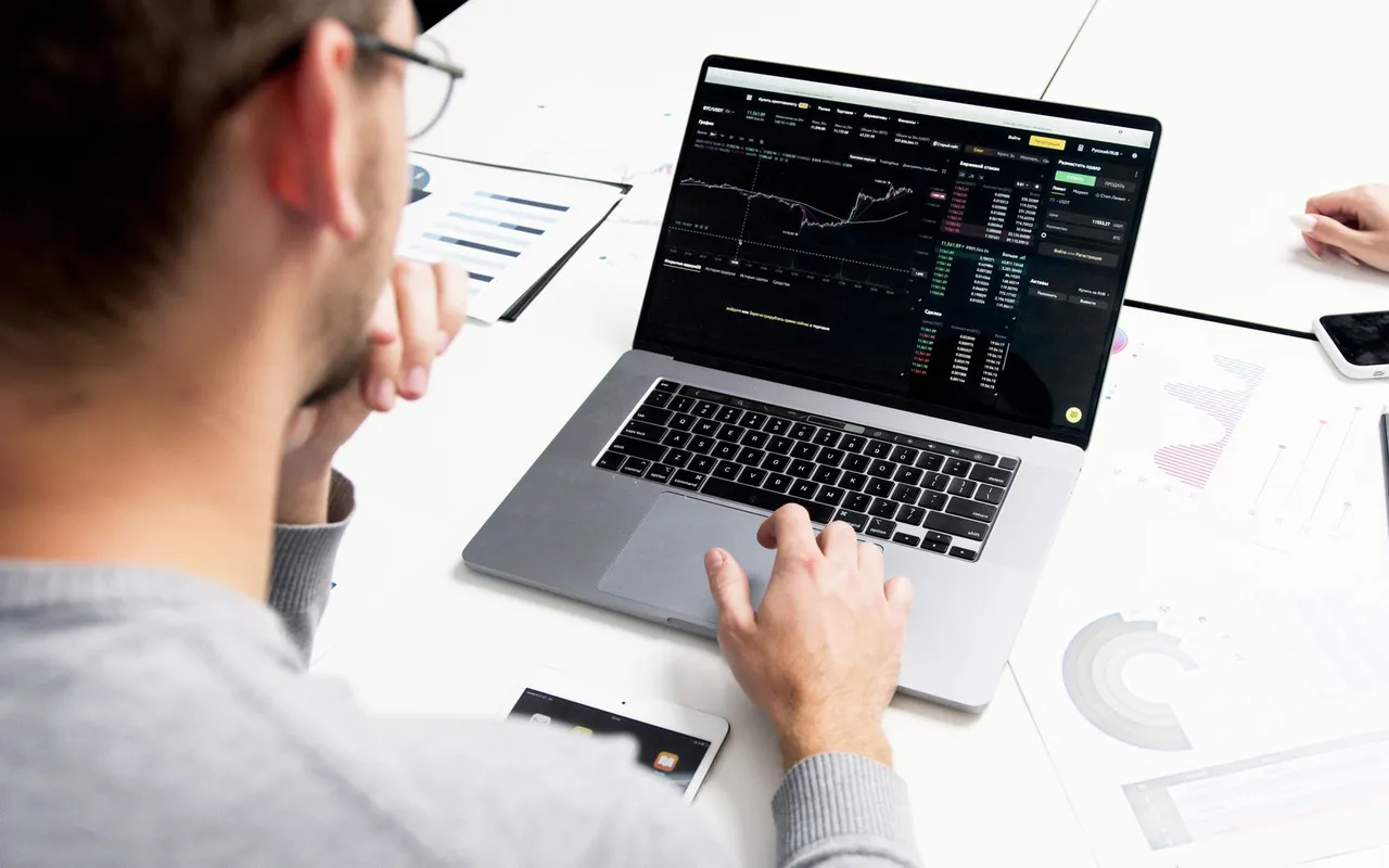 Football Betting Systems That Work and How to Use Them Profitably — Is earning consistent profit from football betting realistic for most people?